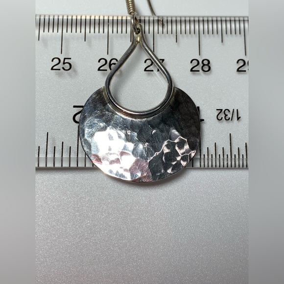 Vintage Mexico Hammered Sterling Silver Wide-Fan Shaped French Wire Earrings - Picture 12 of 12